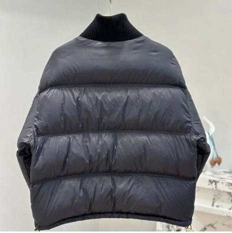BLACK PUFFER JACKET