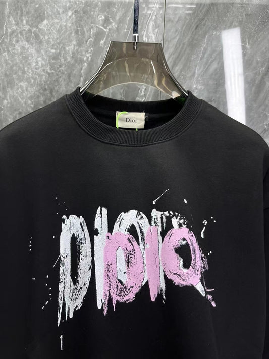 CLASSIC EMBROIDERED BACK SWEATSHIRT